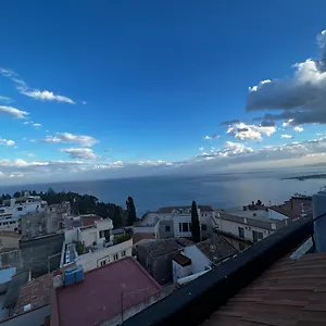 Dream House Taormina